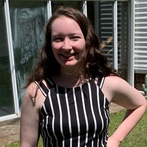 Meet your Posher, Lauren